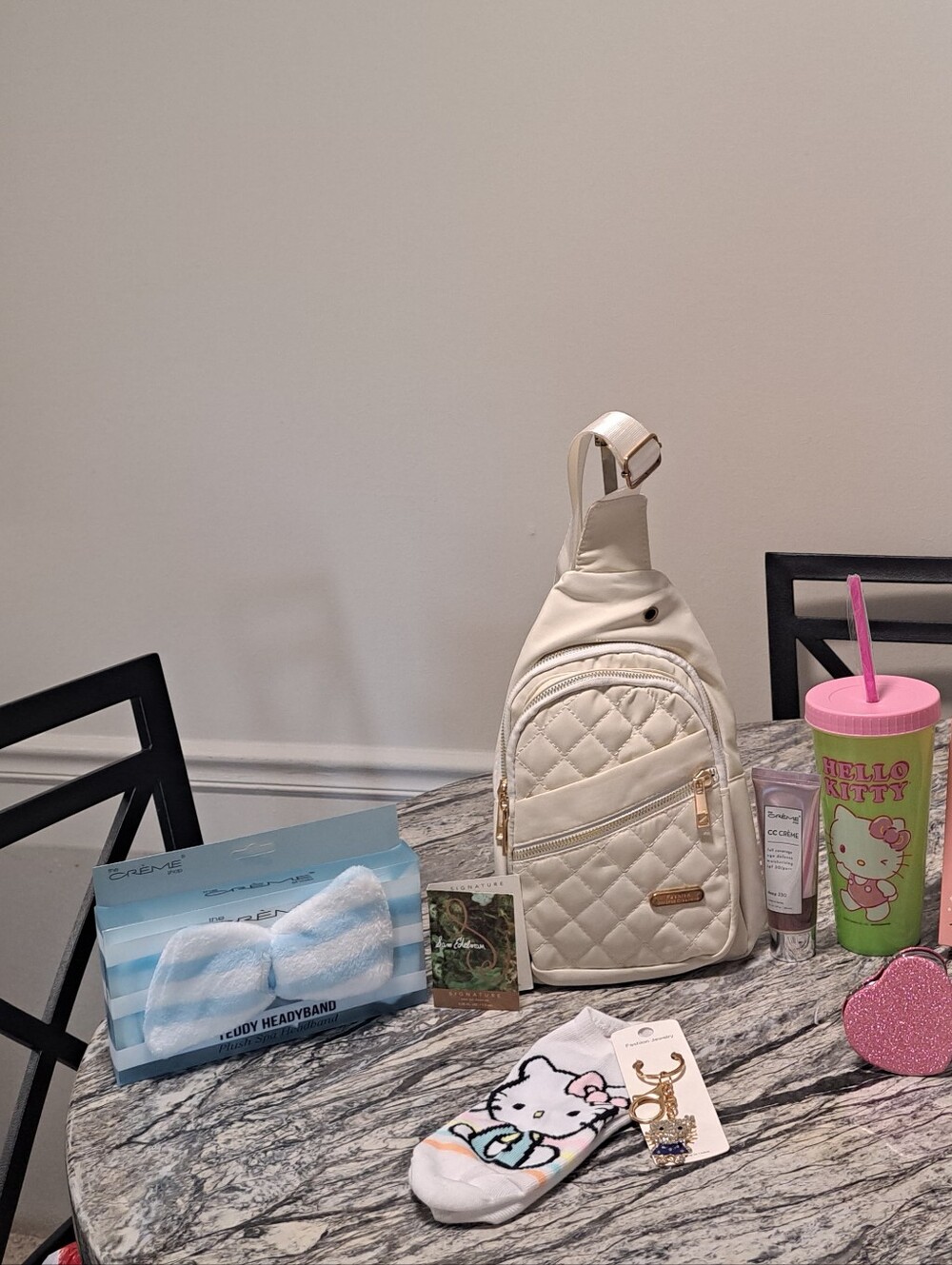 Hello Kitty 12 Pc Bundle With Quilted Sling Bag Tumbler The Crème Shop & More - Picture 15 of 17
